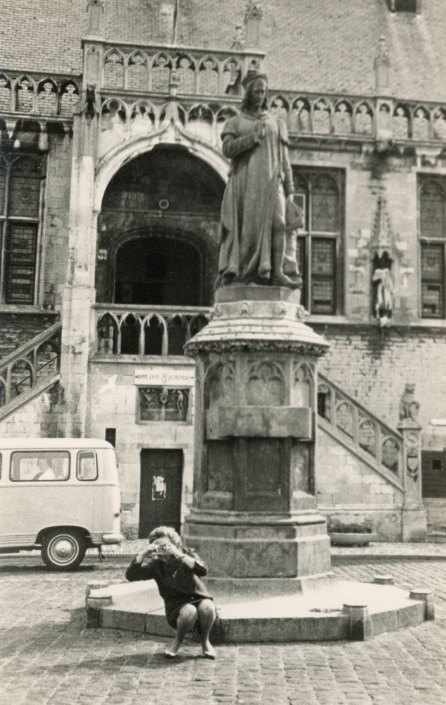 Please pierce your bones into mine