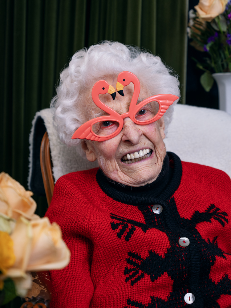 Please pierce your bones into mine