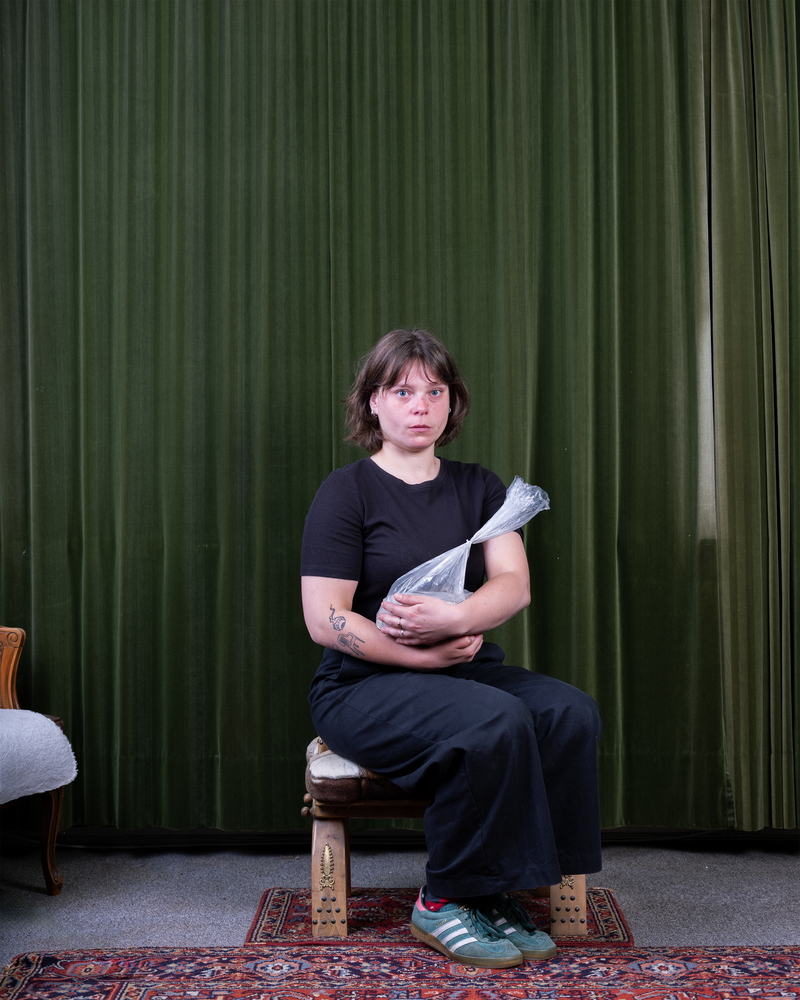 Please pierce your bones into mine